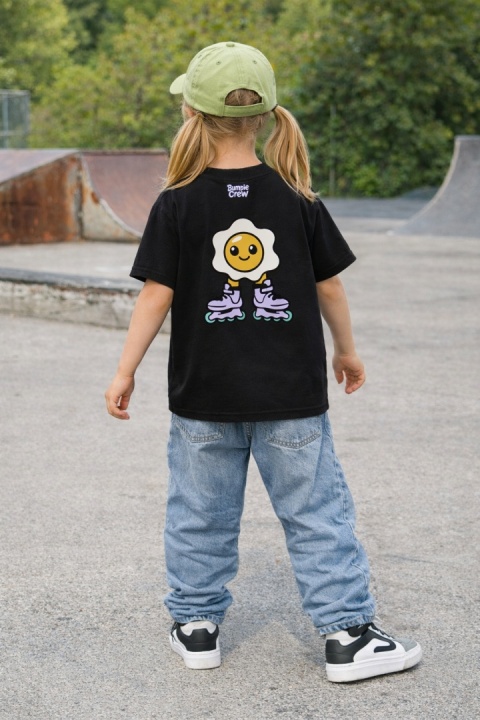 Koszulka z jajkiem na rolkach dla chłopców i dziewczynek (czarna)